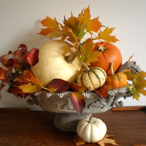Create an Elegant Thanksgiving Arrangement