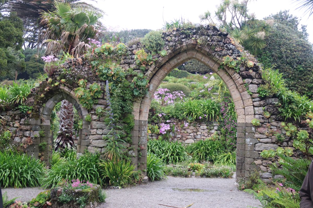 Isles Of Scilly Arch in garden